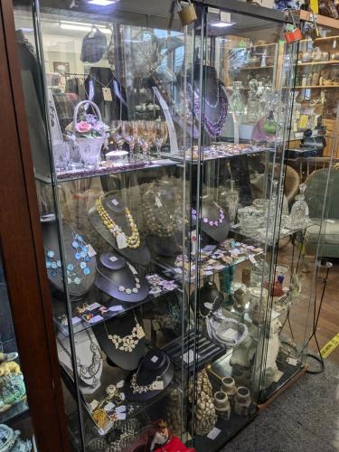 Canberra Antiques Gainsborough, Dealer 66